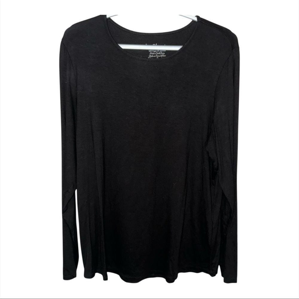 EUC Chico's Classic Black Long Sleeve Top